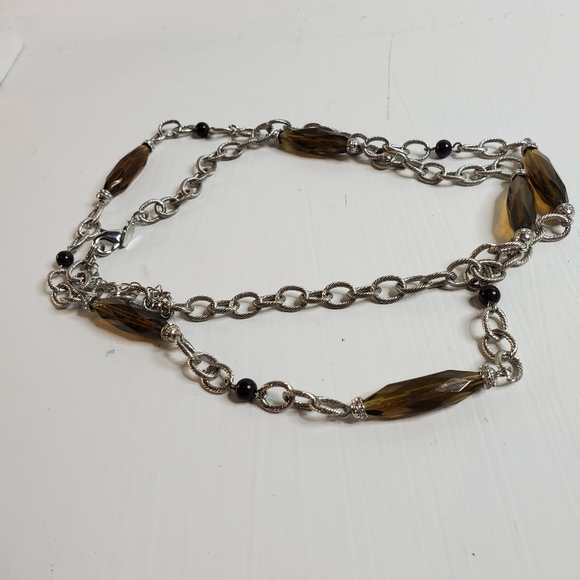 Lia Sophia Elongated Beaded Necklace - Picture 3 of 8